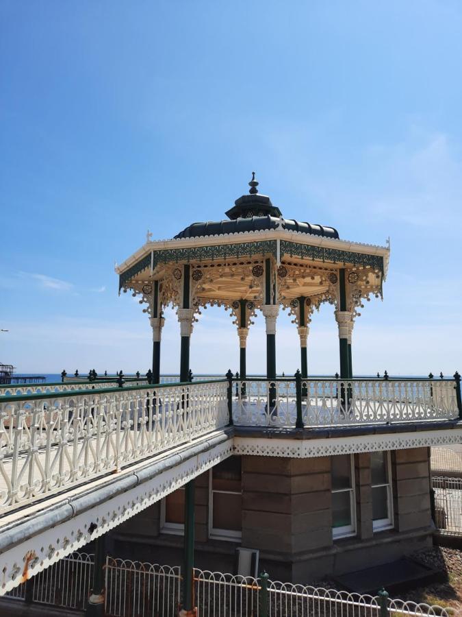 99 Steps To The Sea Apartment Brighton Exterior photo